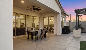 2080 E AQUARIUS Pl, Chandler, AZ 85249