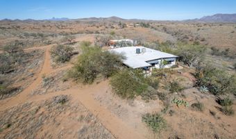 13520 W Universal Ranch Rd, Arivaca, AZ 85601