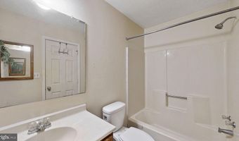 1500 FAWN St, Dover, DE 19904