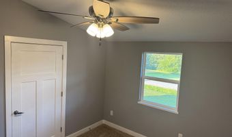 633 N E St, Albia, IA 52531