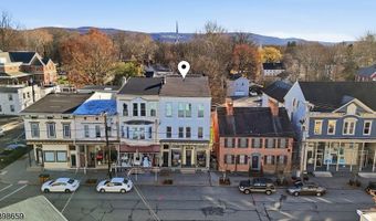 318 Front St, White, NJ 07823