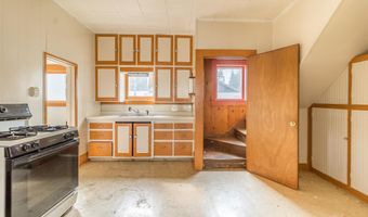 310 2nd Ave, Bovill, ID 83806