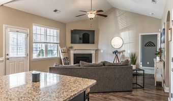150 Michie Pl, Aberdeen, NC 28315