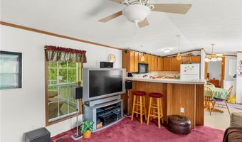 6886 Lindsley Ave, Andover, OH 44003