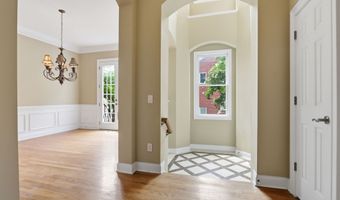 3011 Riverstone Trl 8, Atlanta, GA 30339