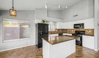 5330 W Whitten St, Chandler, AZ 85226