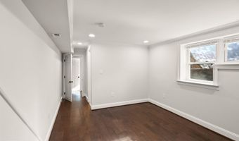 4211 DOWNING St, Annandale, VA 22003