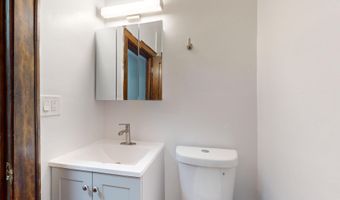 7 W Campbell St 4, Arlington Heights, IL 60005