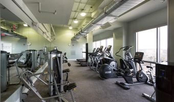 2001 15TH St N 319, Arlington, VA 22201