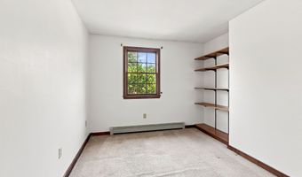8 Bean Hill Rd, Belmont, NH 03220