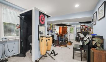 2691 CLAIBOURNE Rd, Annapolis, MD 21403