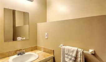5 Craigie Ave, Johnston, RI 02919