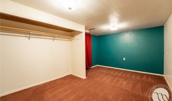 2900 Manhattan Dr, Billings, MT 59102