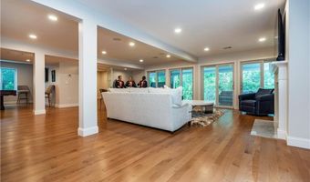 11 Hampton Rd 22, Coventry, RI 02816