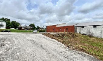 703 W Madison Ave, Athens, TN 37303