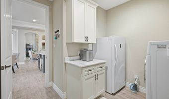 117 Crescent Rdg, Adkins, TX 78101