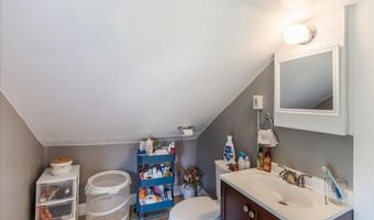 1086 EDGE HILL Rd, Abington, PA 19001