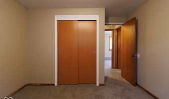 923 Hattie Dr, Anderson, IN 46013