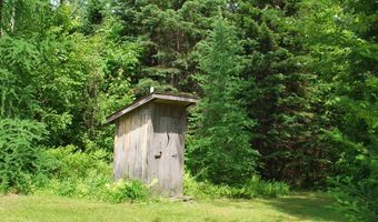 1 Judges Point Rd, Abbot, ME 04406