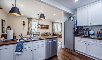 430 Valley Rd, Alexander City, AL 35010