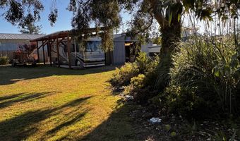 97818 HANSCAM Ln, Brookings, OR 97415