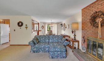 197 Hummingbird Dr, Berlin, CT 06037