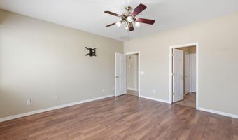 3220 E GLENEAGLE Dr, Chandler, AZ 85249