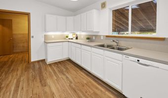 89022 WELCH Rd, Astoria, OR 97103