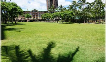 3009 Ala Makahala Pl 1008, Honolulu, HI 96818