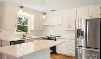 3252 Brixton Ct, Charlotte, NC 28205