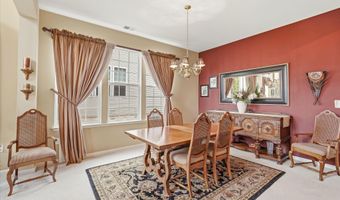 8 Meadowbrook Aly, Barnegat, NJ 08005