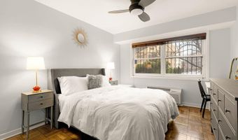 1801 CLYDESDALE Pl NW 222, Washington, DC 20009