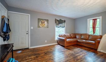 892 Hayden Ave, Akron, OH 44320