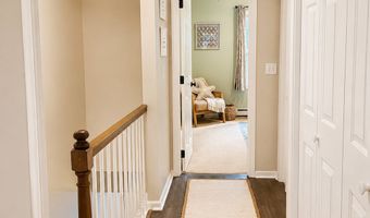 18 Founders Vlg 18, Clinton, CT 06413