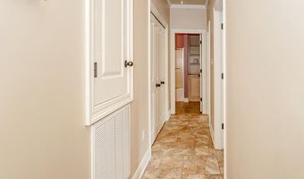 745 Champagne Dr, Biloxi, MS 39532