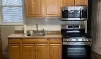 131 W 25TH St, Bayonne, NJ 07002