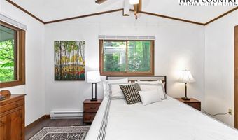 236 Laurel Ridge Rd, Banner Elk, NC 28604