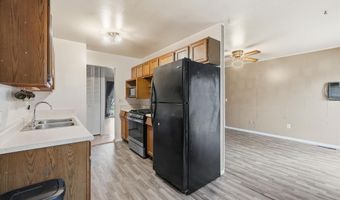 706 Carlin Dr, Angola, IN 46703