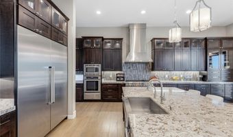 5 Crystal Tree Pass, Henderson, NV 89052