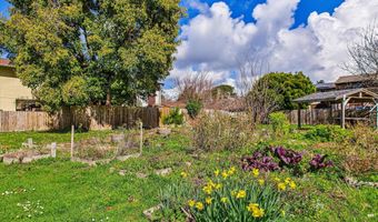 4545 Valley West Blvd, Arcata, CA 95521