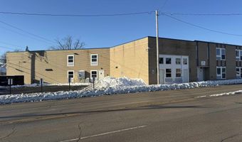 824 W 8th St, Appleton, WI 54914