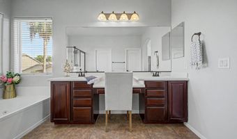 2317 E REDWOOD Ct, Chandler, AZ 85286