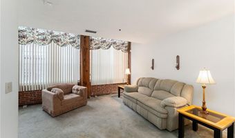 2 School St 133, Lincoln, RI 02802