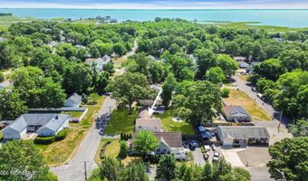 504 Holly Blvd, Bayville, NJ 08721