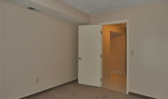 77 HOFFMAN Ave C, Cranston, RI 02920