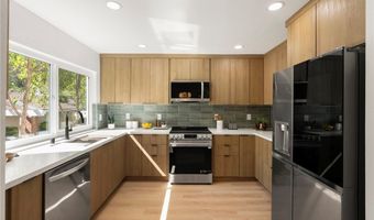 6577 E Camino Vis 6, Anaheim, CA 92807