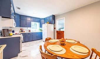 2004 Gail Ave, Albany, GA 31707