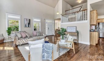 213 Nut Hatch Loop, Arden, NC 28704