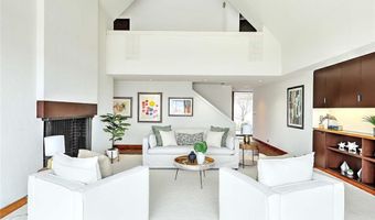 119 ADAMS POINT Rd, Barrington, RI 02806