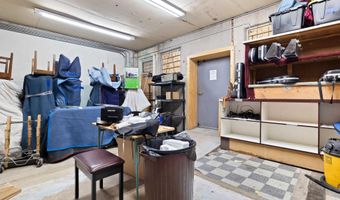 1328 Overland Ave, Burley, ID 83318